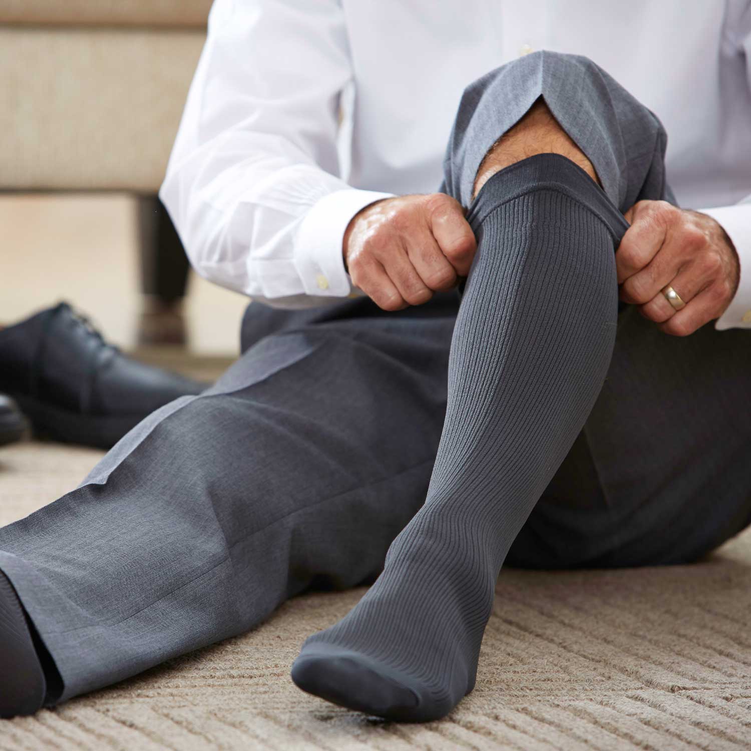 Medi Assure Calf High Compression Stockings, 30-40 MmHg, Closed Toe For Men & Women - View #8