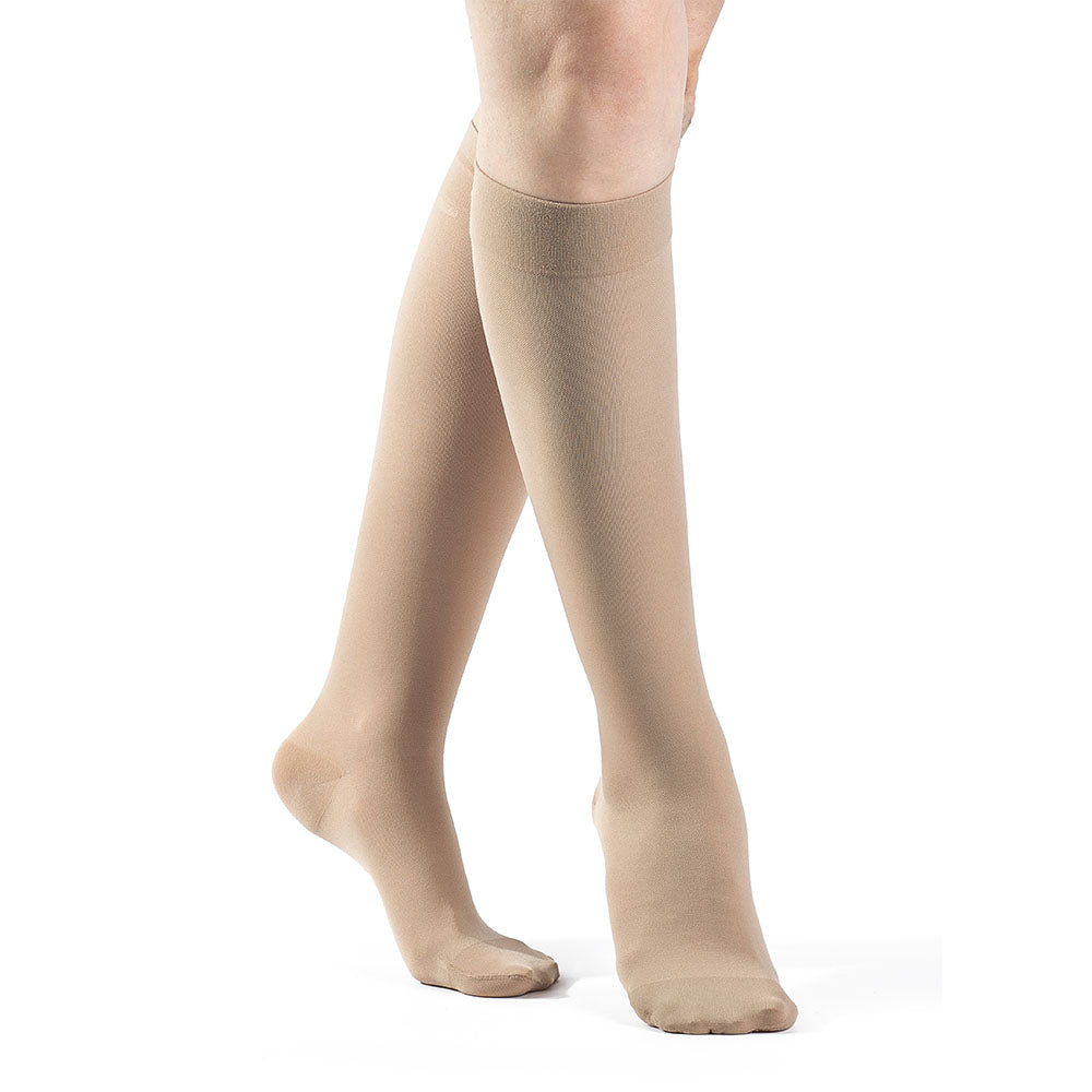 Sigvaris 862 Knee Highs-20-30 mmHg l Ames Walker