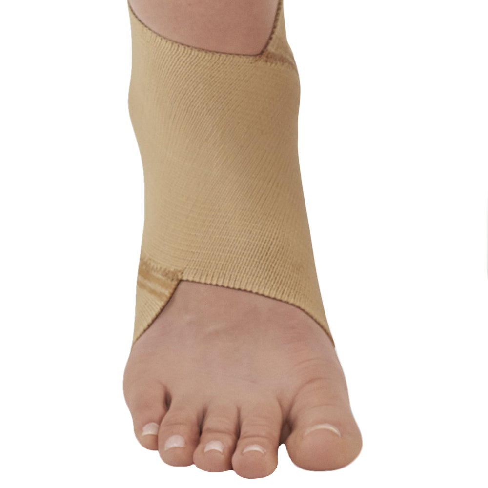 AW Figure 8 Elastic Ankle Support Front View   Close Up
