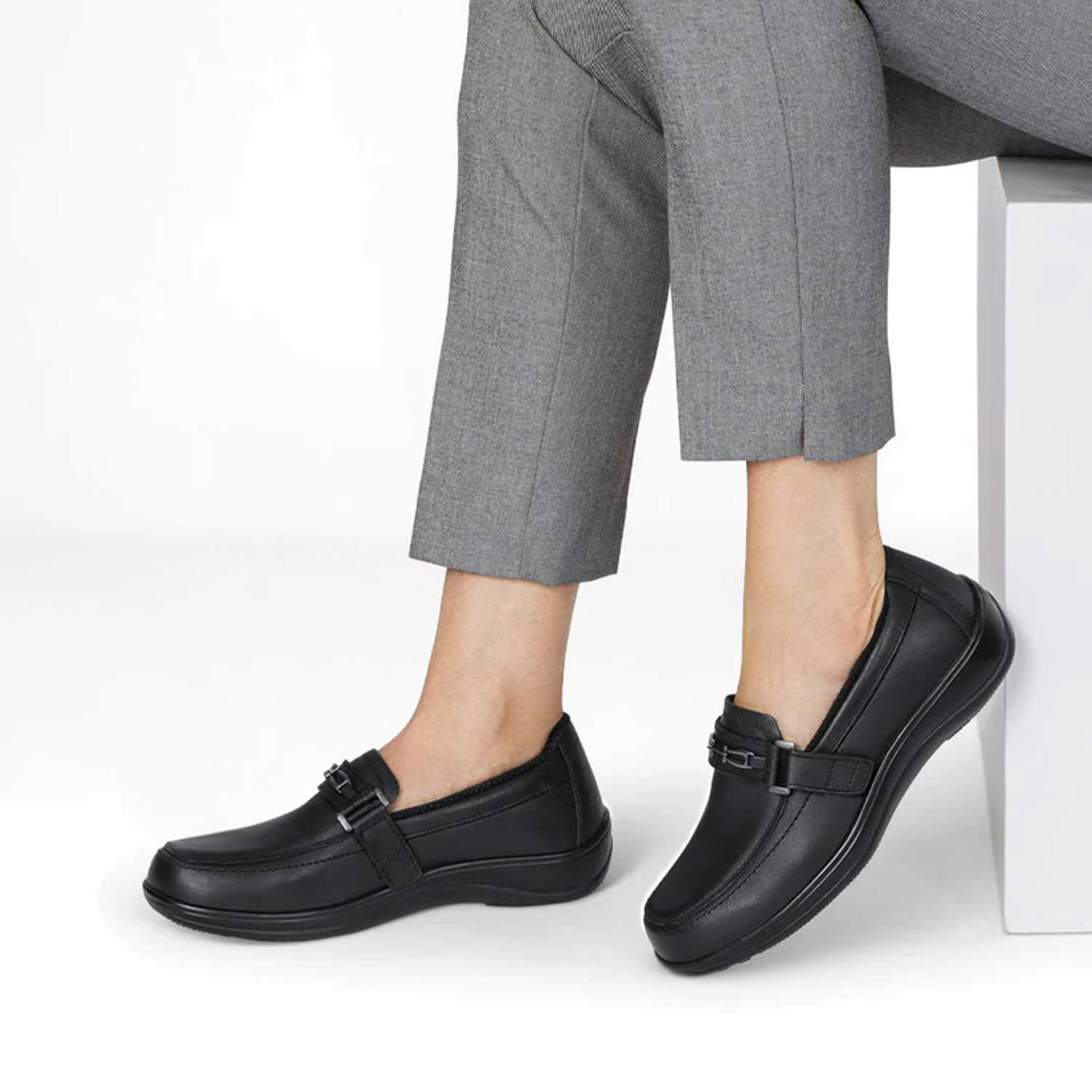 Women's Orthopedic Dress Shoes | Ames Walker Women's Orthopedic Dress Shoes | Ames Walker