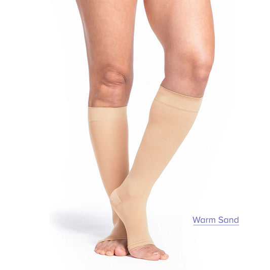 Sigvaris Style 782 Women's Sheer Knee Highs 20-30 mmHg - Sigvaris Style 782 Women's Sheer Knee Highs 20-30 mmHg