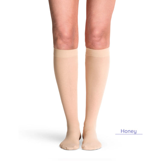 Sigvaris Style 782 Women's Sheer Knee Highs 20-30 mmHg - Sigvaris Style 782 Women's Sheer Knee Highs 20-30 mmHg