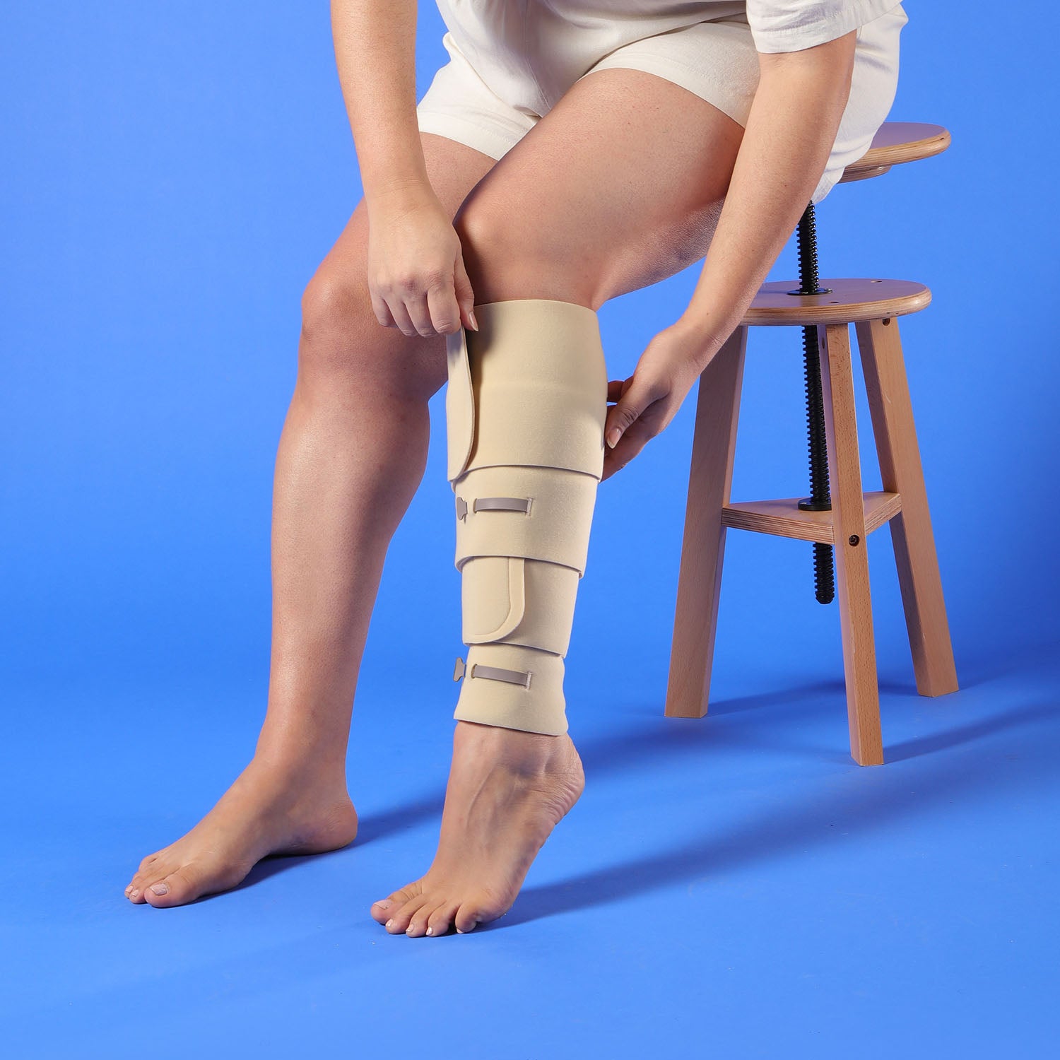 Thuasne Biflex Self Adjust Calf adjusted