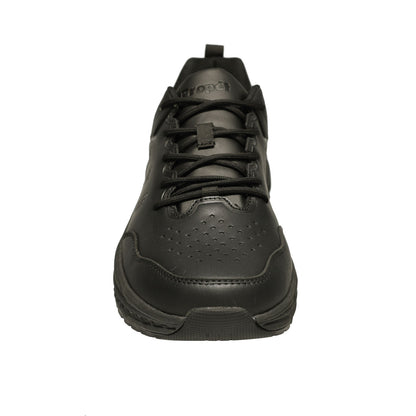 Propet Men's Ultra Leather Sneaker Black Sneaker with laces Front toe box view
