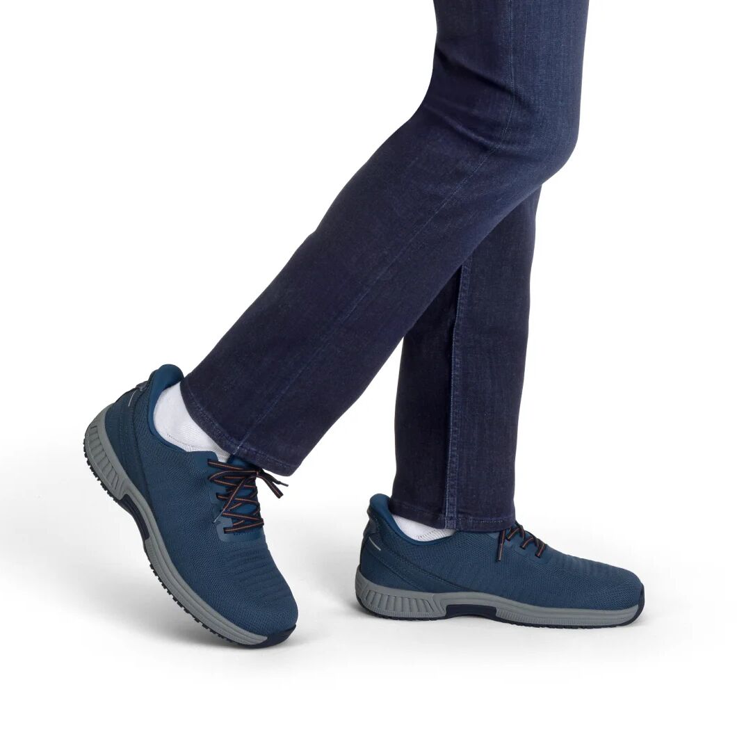 Orthofeet Yari Men's Hands-Free Athletic Shoe
