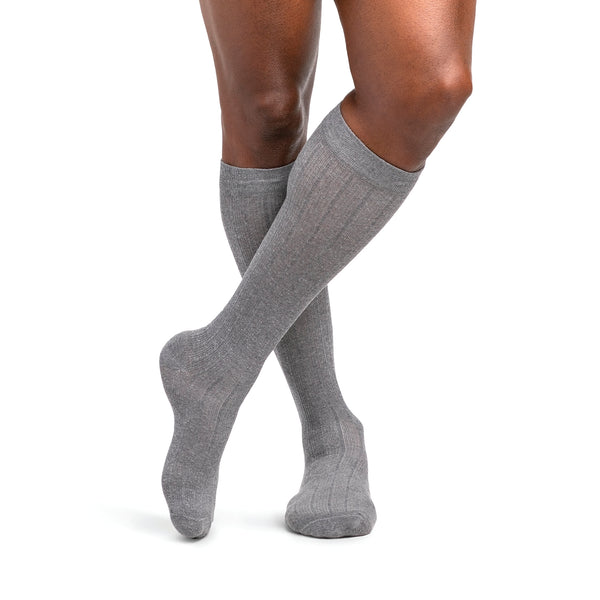 Sigvaris 252 Men's Style Linen Knee High Socks - 20-30mmHg Grey