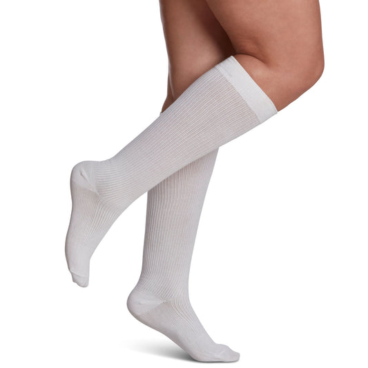 Sigvaris Well Being 146 Women's Casual Cotton Knee High Socks 15-20 mmHg - Sigvaris Style 146 Casual Cotton Compression Sock 15-20 mmHg  White