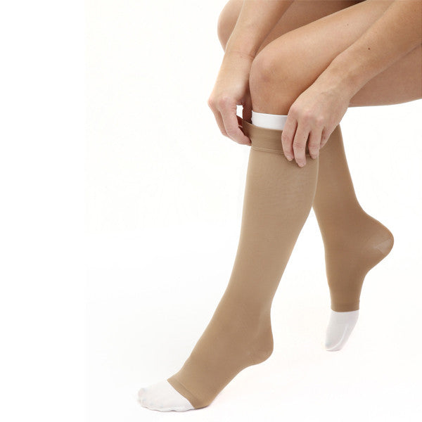 Mediven Dual Layer Knee High Stocking System 40-50 mmHg