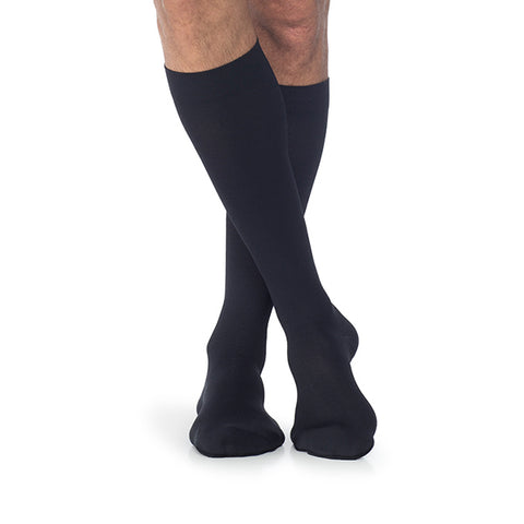 Sigvaris 862 Select Comfort Men's Closed Toe Knee Highs - 20-30 mmHg Black