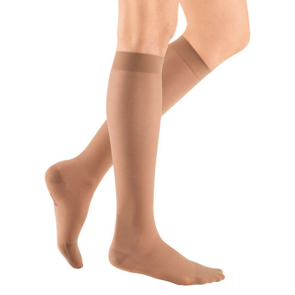 Medi Sheer & Soft Closed Toe Knee Highs- 8-15 mmHg - Natural